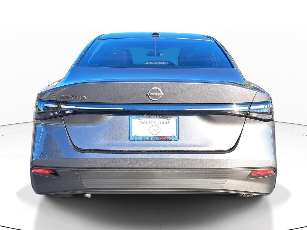 Nissan Sentra Sv - Thumbnail 7