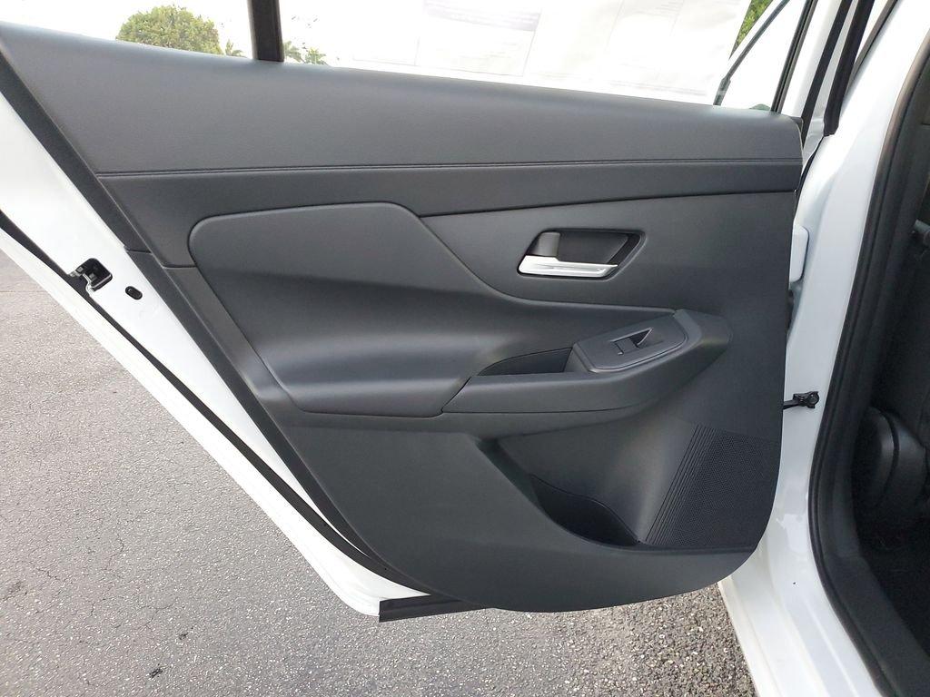 Nissan Sentra Sv - Thumbnail 17