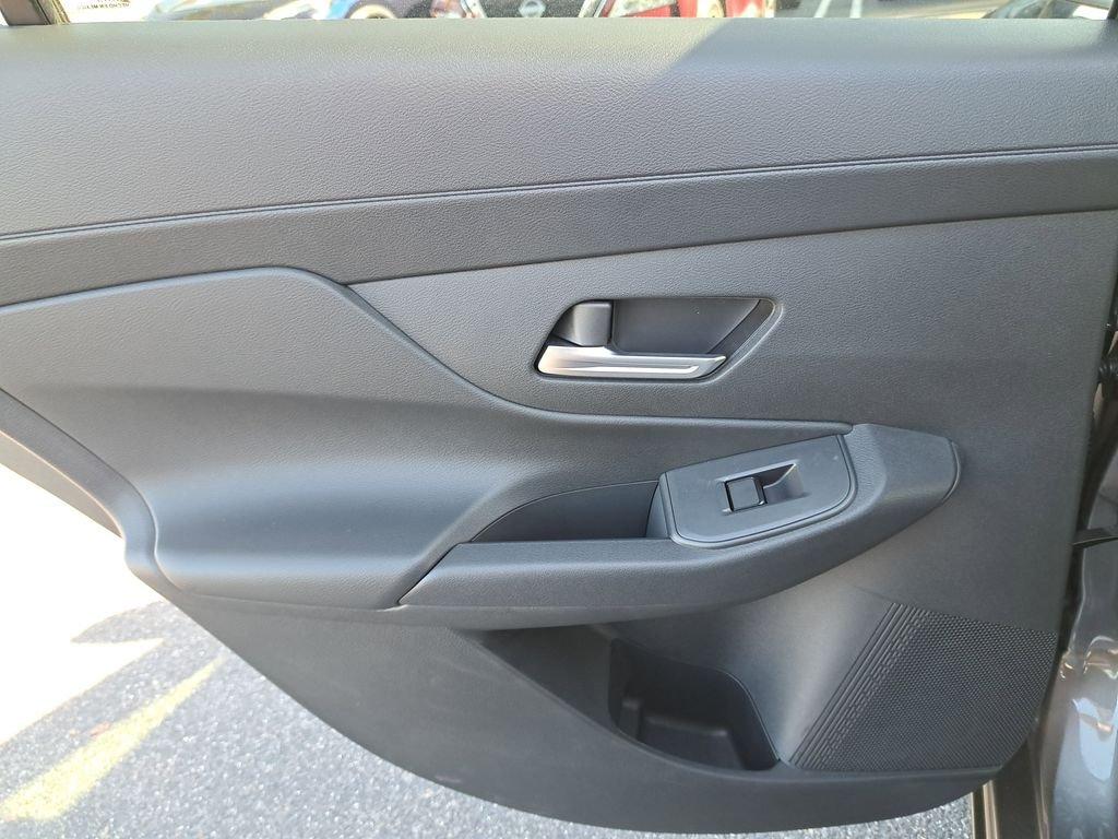 Nissan Sentra Sv - Thumbnail 15