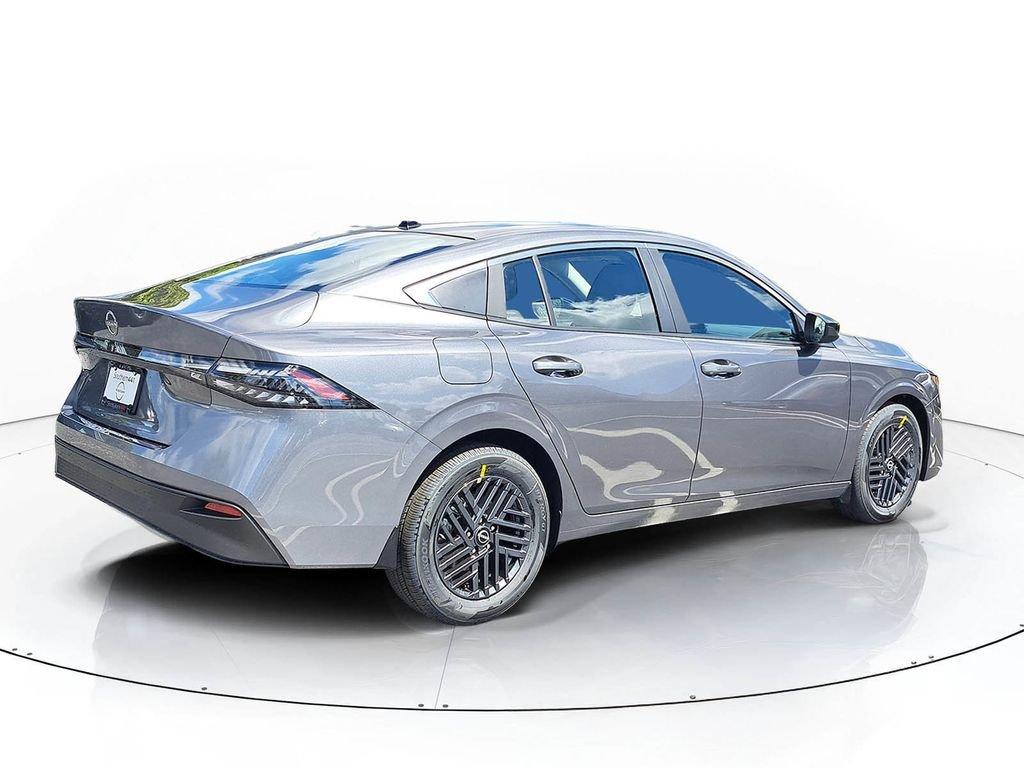 Nissan Sentra Sv - Thumbnail 8