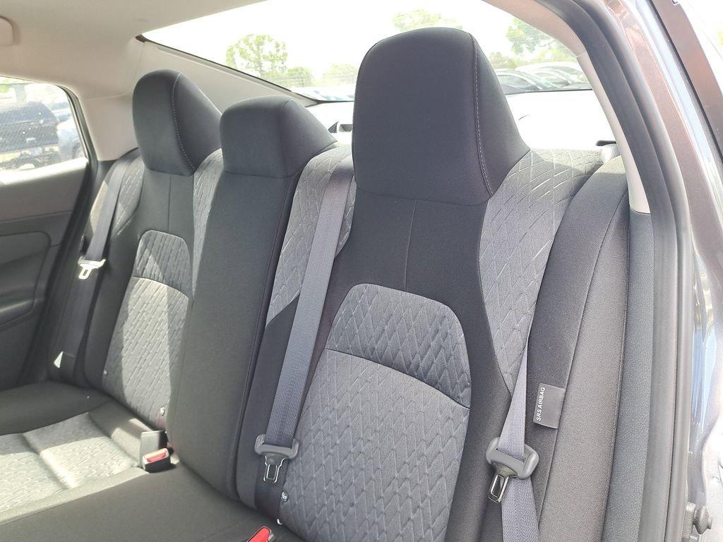 Nissan Sentra Sv - Thumbnail 14