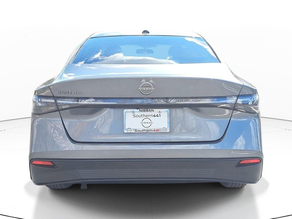 Nissan Sentra Sv - Thumbnail 7