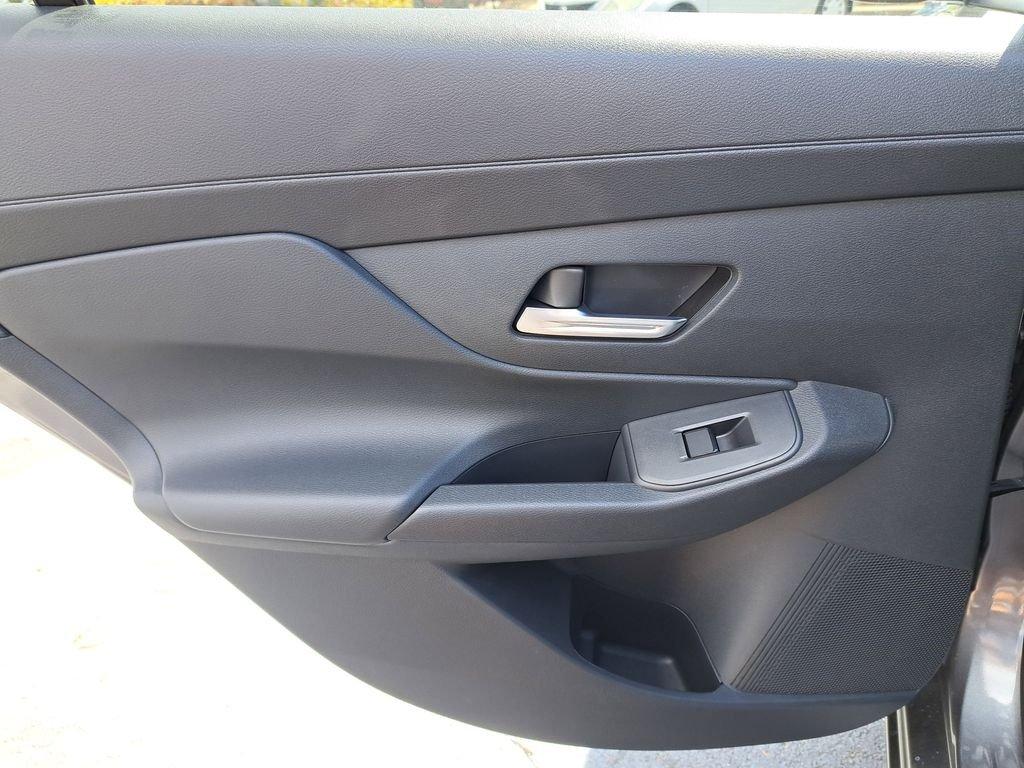 Nissan Sentra Sv - Thumbnail 15