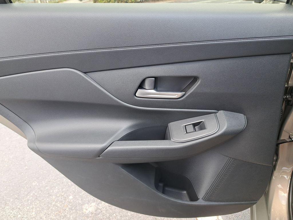 Nissan Sentra Sv - Thumbnail 15