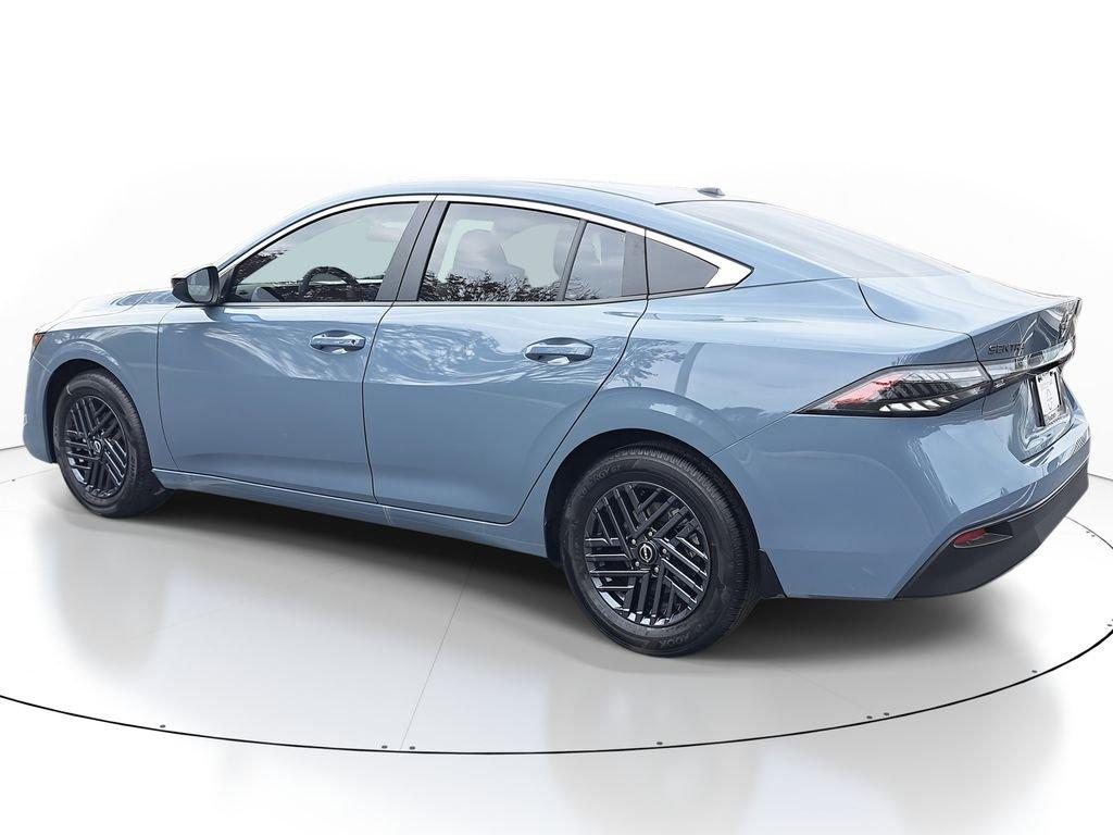 Nissan Sentra Sv - Thumbnail 6