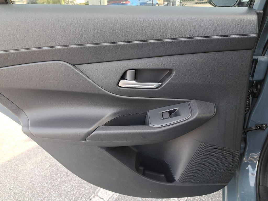 Nissan Sentra Sv - Thumbnail 15