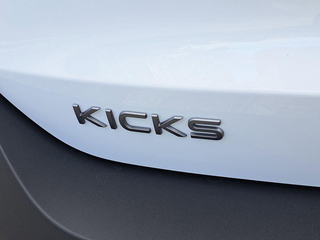 Nissan Kicks Sv - Thumbnail 10