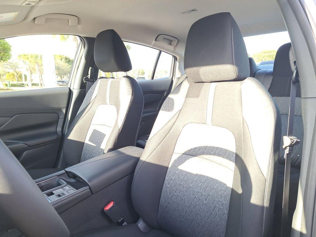 Nissan Sentra Sv - Thumbnail 19