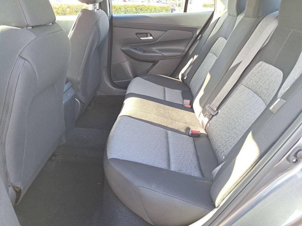 Nissan Sentra Sv - Thumbnail 11