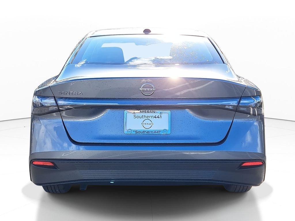 Nissan Sentra Sv - Thumbnail 6