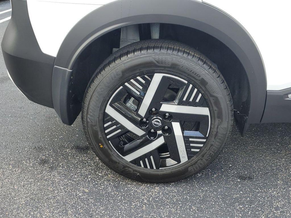 Nissan Kicks Sv - Thumbnail 9