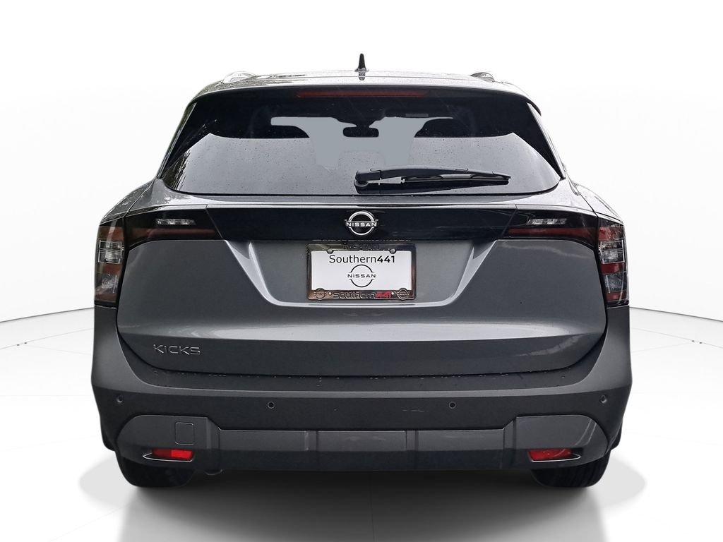 Nissan Kicks Sv - Thumbnail 7