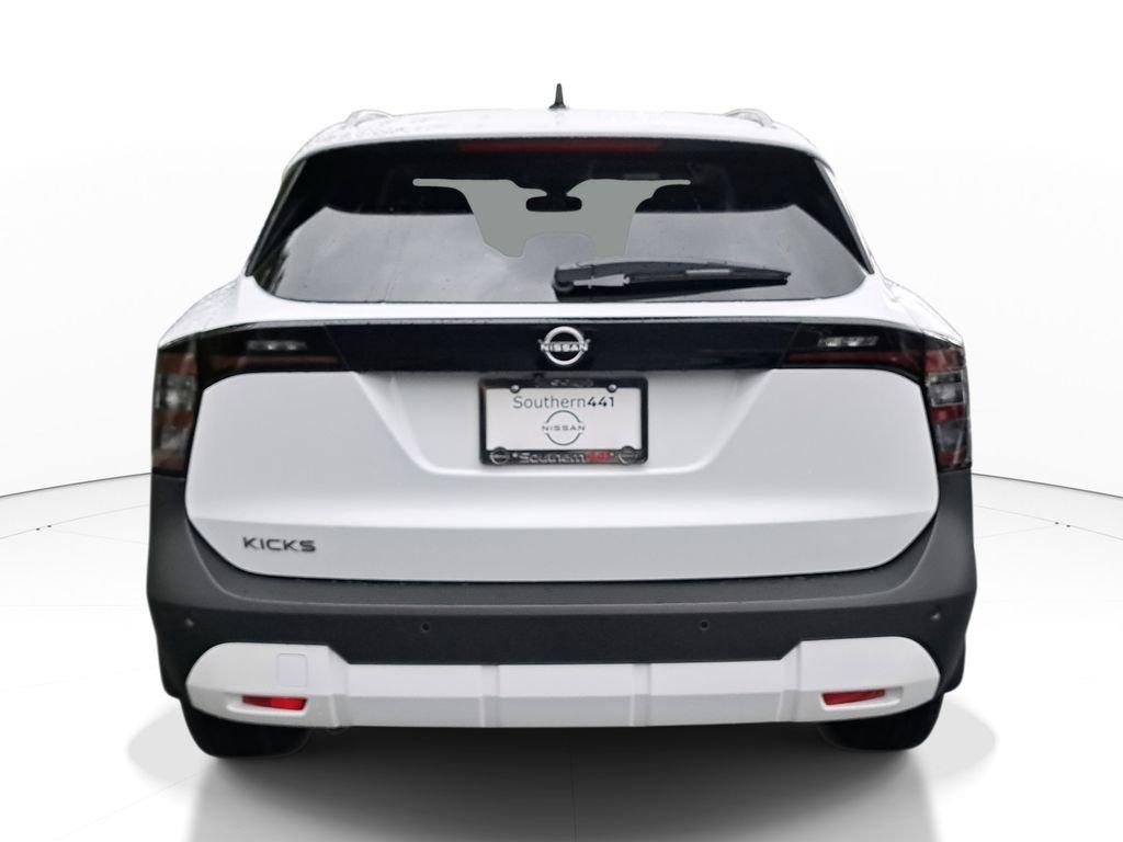 Nissan Kicks Sv - Thumbnail 7