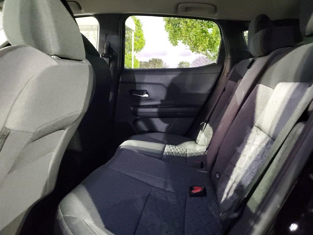 Nissan Kicks Sv - Thumbnail 12