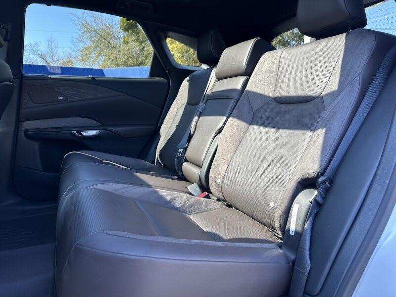 Lexus RX - Thumbnail 16