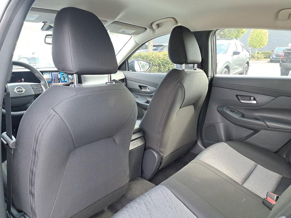 Nissan Sentra Sv - Thumbnail 12