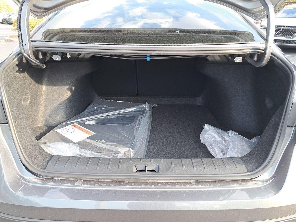 Nissan Sentra Sv - Thumbnail 10