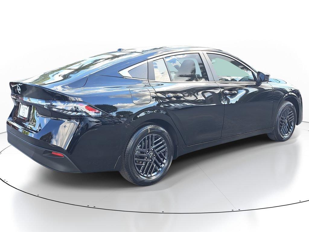 Nissan Sentra Sv - Thumbnail 8