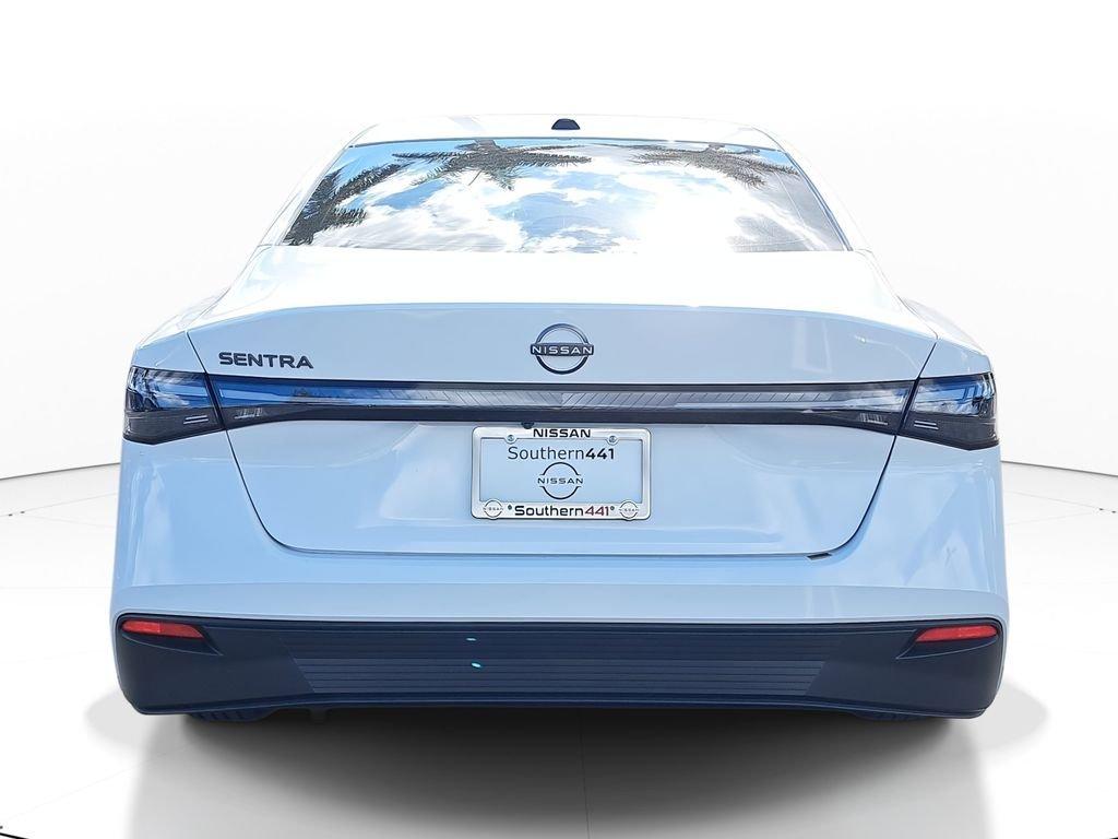 Nissan Sentra Sv - Thumbnail 7