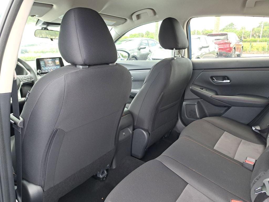 Nissan Sentra Sr - Thumbnail 12