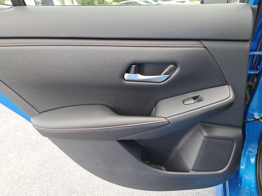 Nissan Sentra Sr - Thumbnail 15