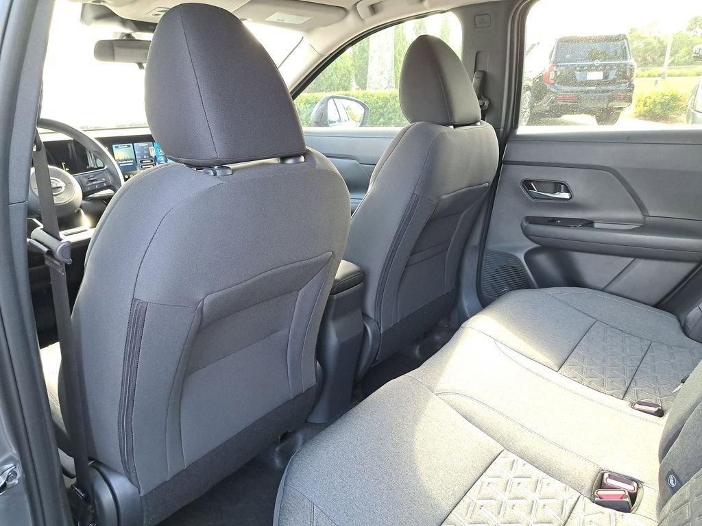 Nissan Kicks Sv - Thumbnail 12