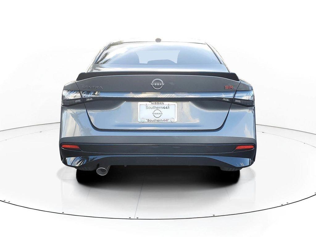 Nissan Sentra Sr - Thumbnail 7