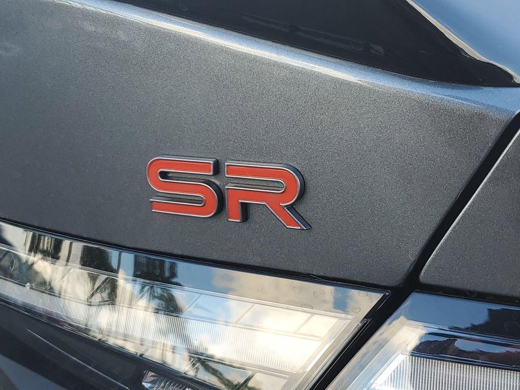 Nissan Sentra Sr - Thumbnail 10