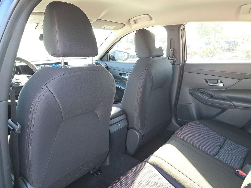 Nissan Sentra Sr - Thumbnail 12