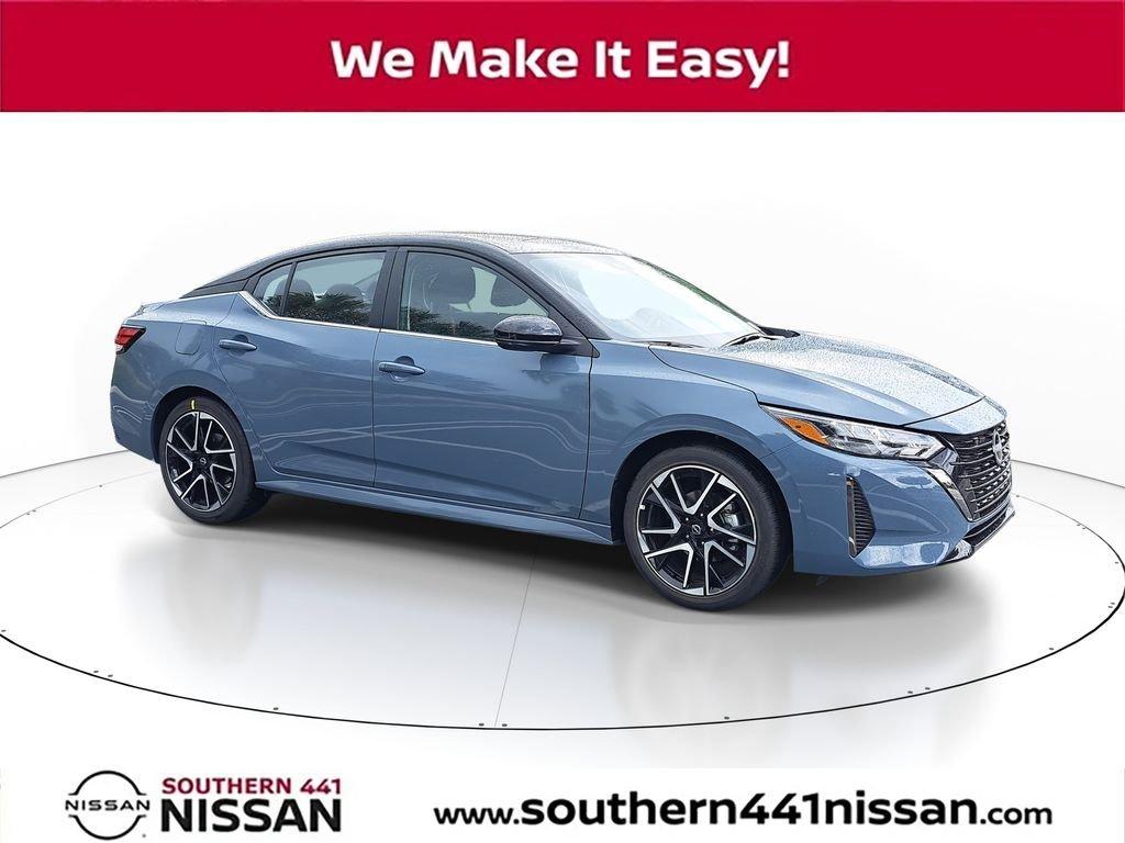 Nissan Sentra Sr - Thumbnail 2