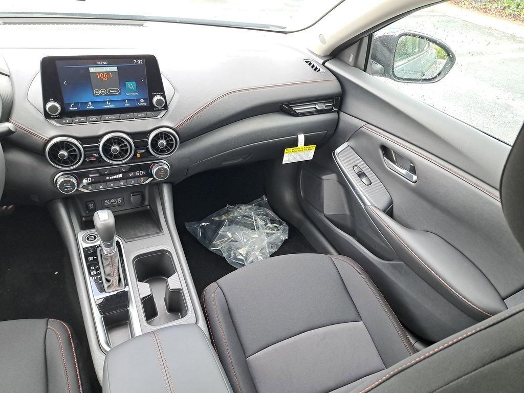 Nissan Sentra Sr - Thumbnail 18