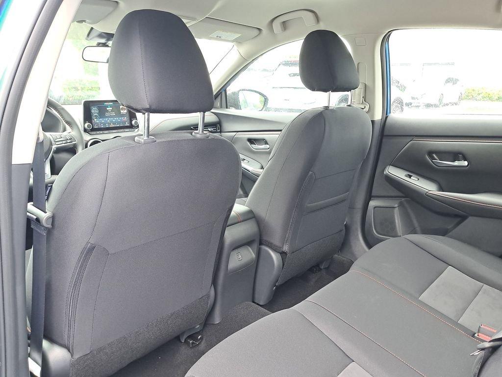 Nissan Sentra Sr - Thumbnail 12