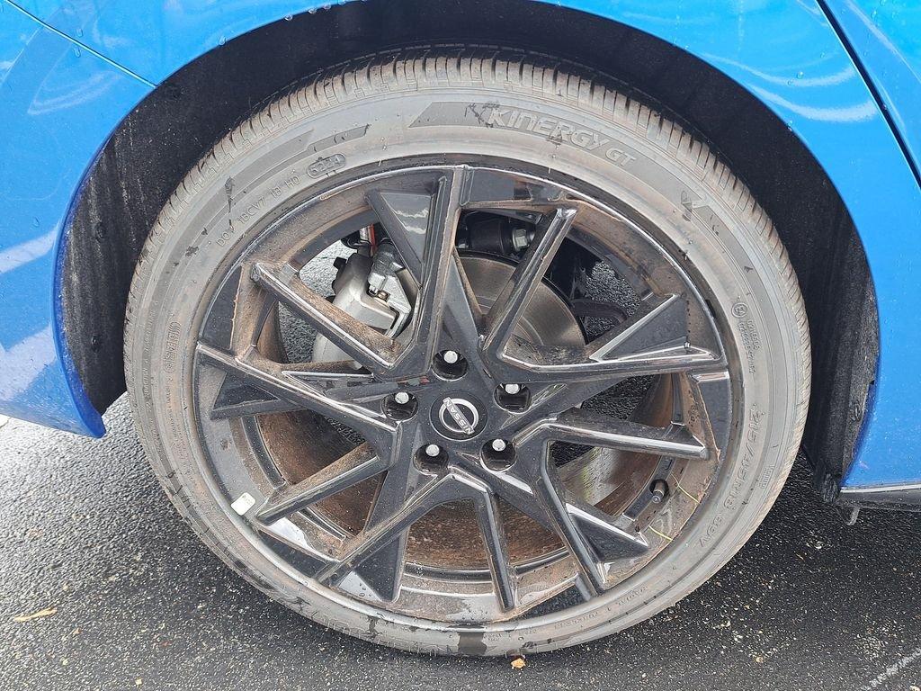 Nissan Sentra Sr - Thumbnail 9