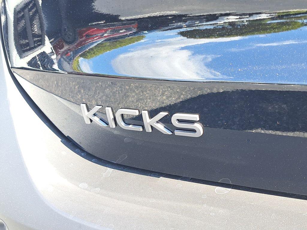 Nissan Kicks Sv - Thumbnail 10