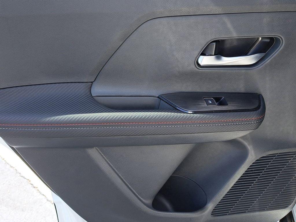 Nissan Kicks Sr - Thumbnail 15