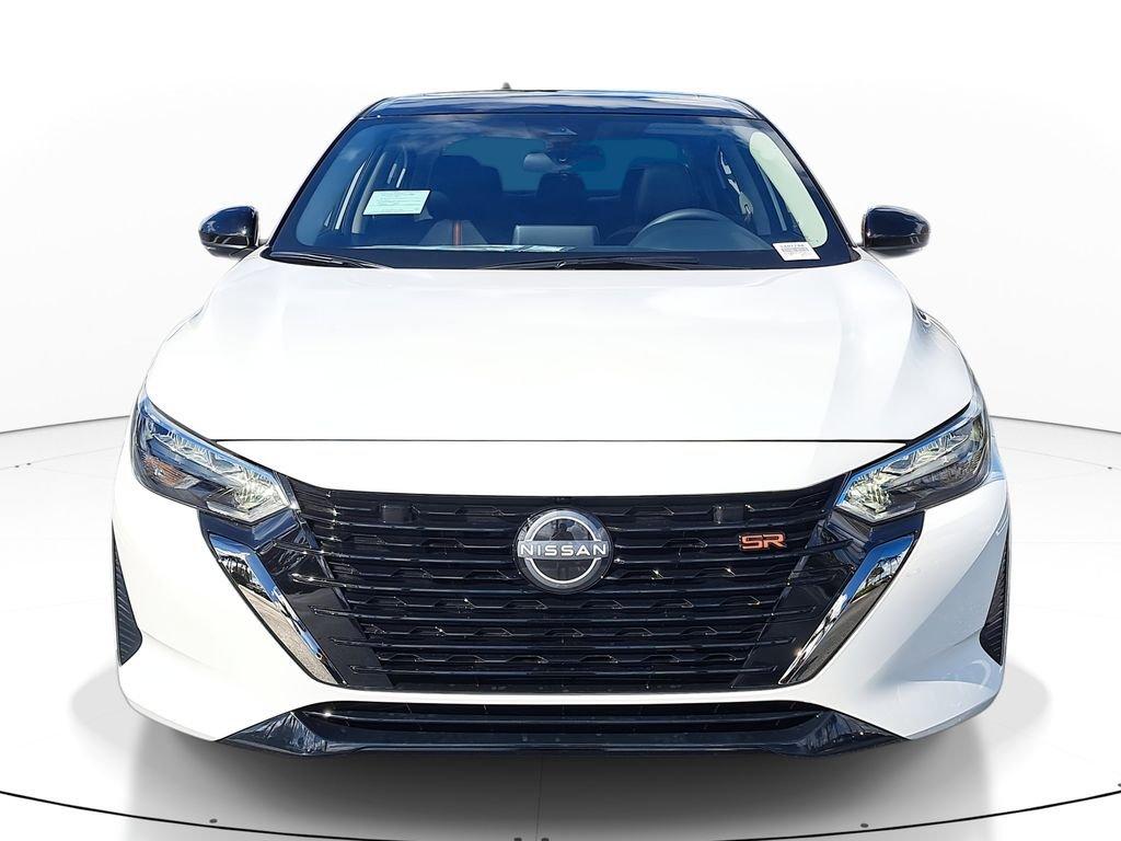 Nissan Sentra Sr - Thumbnail 4