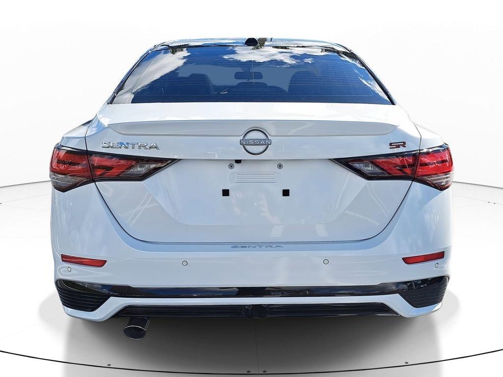 Nissan Sentra Sr - Thumbnail 7