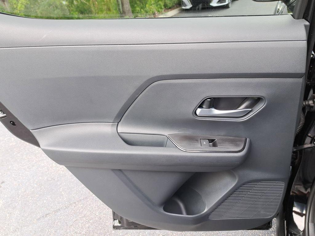 Nissan Kicks Sr - Thumbnail 15