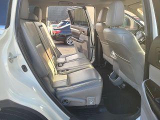 Toyota Highlander - Thumbnail 3