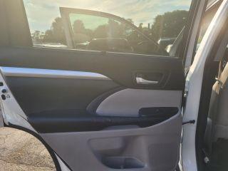 Toyota Highlander - Thumbnail 14