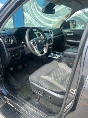 Toyota Tundra Double Cab - Thumbnail 4