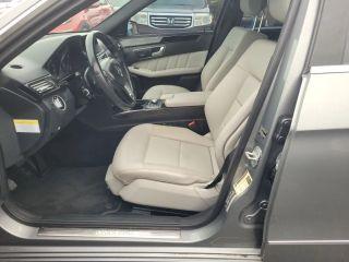 Mercedes-Benz E-Class - Thumbnail 9