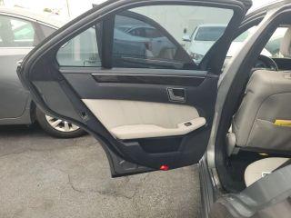 Mercedes-Benz E-Class - Thumbnail 12
