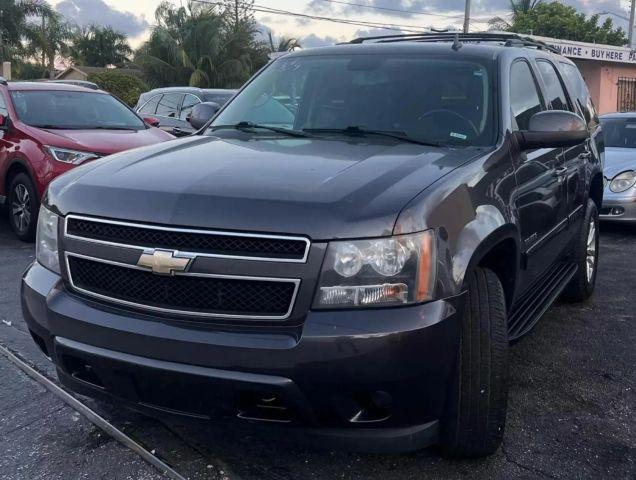 Chevrolet Tahoe - View 1