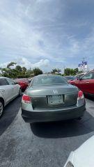 Honda Accord - Thumbnail 4