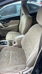 Nissan Rogue - Thumbnail 4