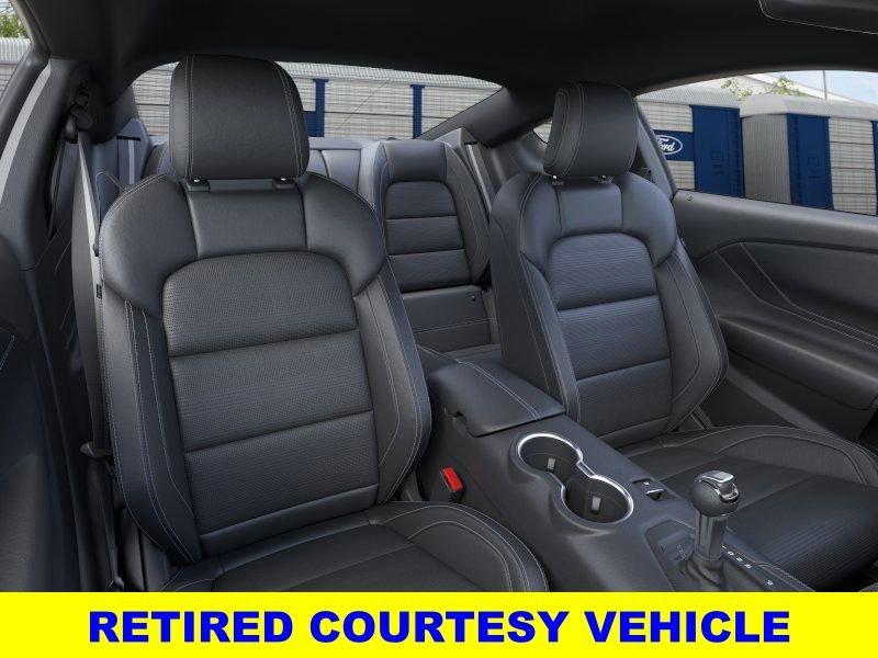 Ford Mustang Ecoboost® Premium Fastback Rwd Fastback - Thumbnail 12