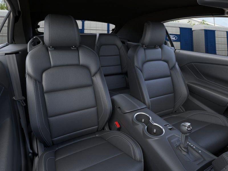 Ford Mustang Gt Premium Convertible Rwd Convertible - Thumbnail 12