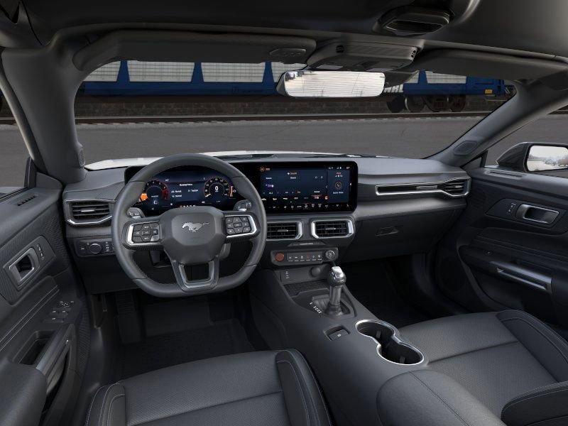 Ford Mustang Gt Premium Convertible Rwd Convertible - Thumbnail 11