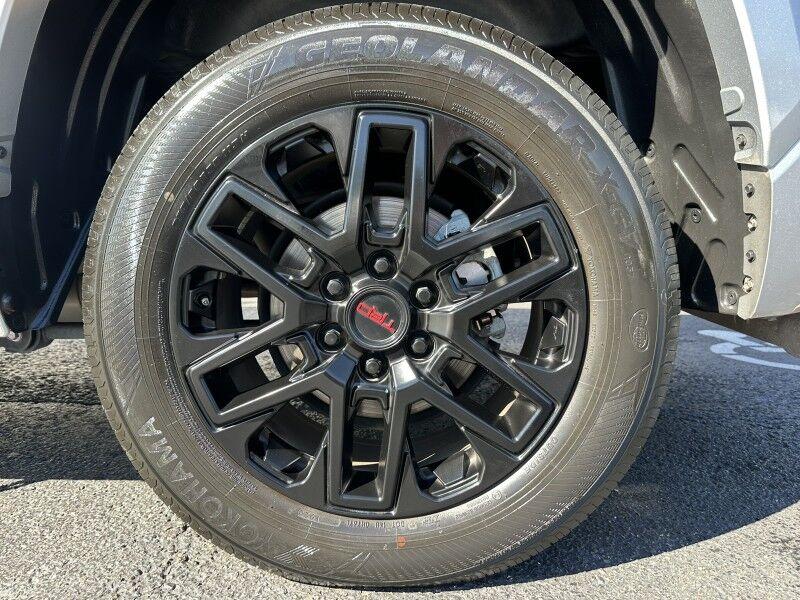 Toyota Tundra 2WD - Thumbnail 11